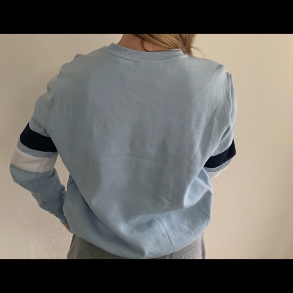 Baby Blue Crew Neck - Picture 3 of 3